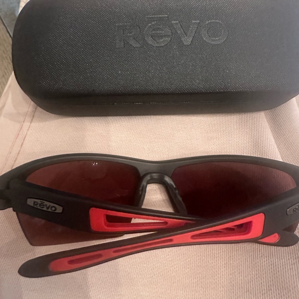 Mens RĒVO Sunglasses with Black Frame and Red Accents - Picture 2 of 3